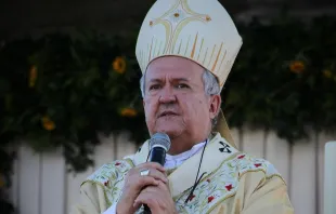 Dom Dimas Lara afastou padre Alcione Leal “por motivos pastorais", segundo a arquidiocese de Campo Grande
