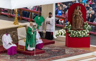 O papa Leão XIV celebrou hoje (5) a missa por ocasião do Jubileu dos Migrantes e dos Missionários