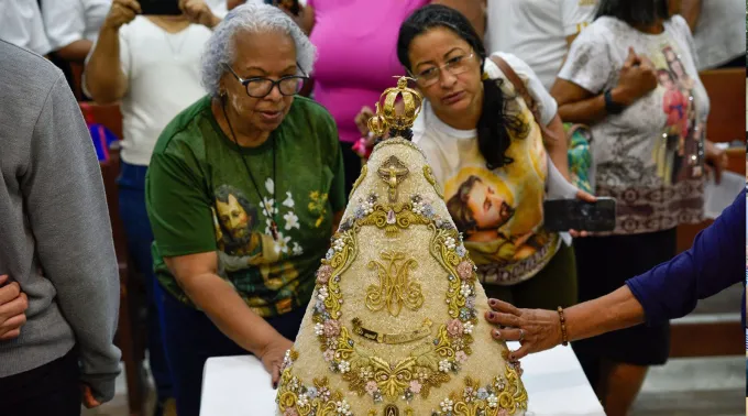 Imagem peregrina de Nossa Senhora de Nazaré no Rio de Janeiro no início de julho