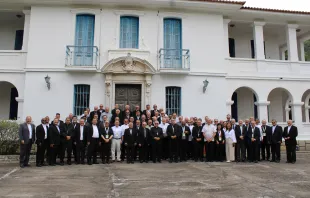 Participantes da 40ª Assembleia Geral Ordinária do CELAM no Rio de Janeiro.