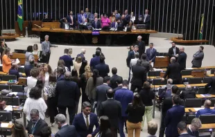 Sessão deliberativa da Câmara dos Deputados em 22 de outubro, que aprovou o requerimento de urgência da criação da bancada cristã.