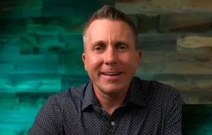 Jason Evert passou mais de duas décadas viajando pelo mundo falando a jovens e adultos sobre a importância da pureza e da dignidade humana.