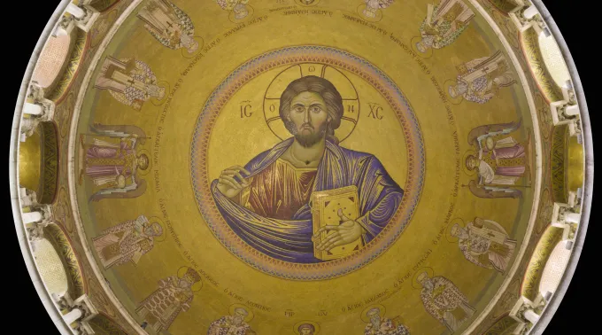 Cúpula da Igreja do Santo Sepulcro em Jerusalém com Cristo Pantocrator ?? 