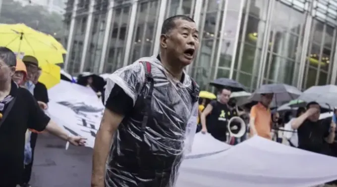 Jimmy Lai em um protesto em Hong Kong. ?? 