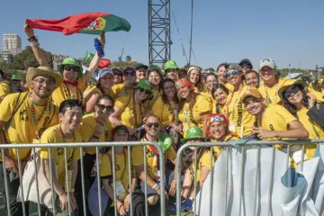 Voluntários na JMJ Lisboa 2023.