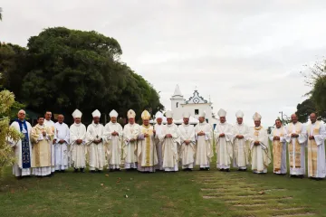 Bispos do Regional Nordeste 3 da CNBB na abertura do Jubileu Eucarístico dos 525 anos da primeira missa no Brasil