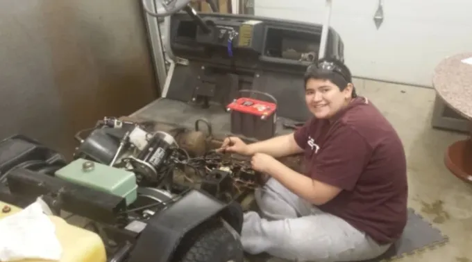 Kendrick Castillo, que morreu em um tiroteio em uma escola em 2019 e cuja causa de canonização foi aberta na Diocese de Colorado Springs. ?? 