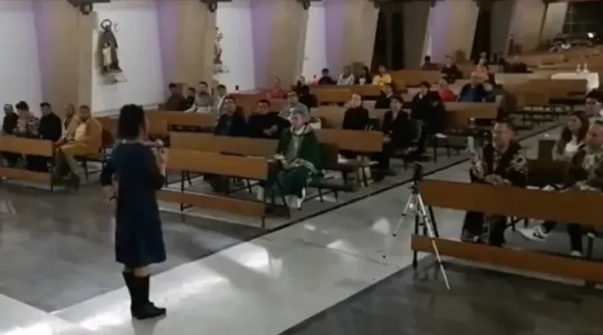 Missa pela inclusão celebrada em uma paróquia na Cidade do México