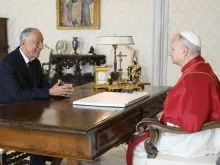 Marcelo Rebelo de Sousa em audiência com o papa Leão XIV