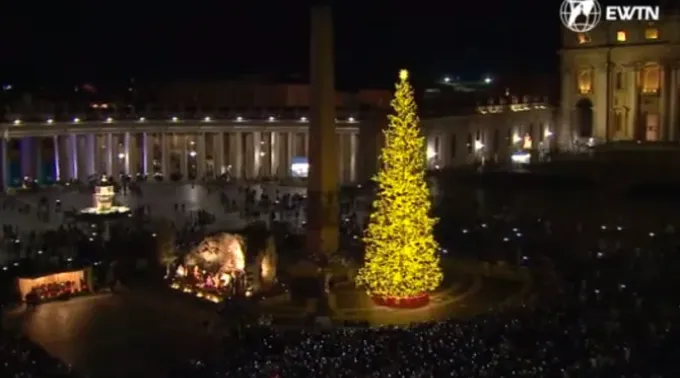 Presépio e árvore de natal. ?? 