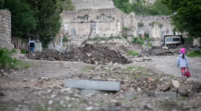 A autoproclamada república de Nagorno-Karabakh é objeto de uma disputa territorial não resolvida entre o Azerbaijão e a Armênia. ?? 