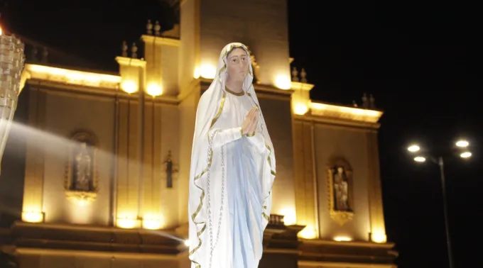 Nossa Senhora de Lourdes padroeira da diocese de Apucarana