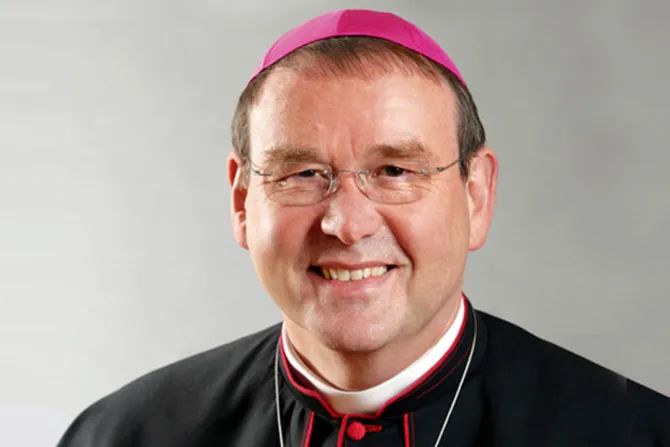  Bispo alemão celebra missa de encerramento de curso de formação de diaconisas 