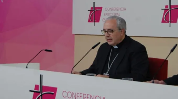 Dom Francisco César García Magán