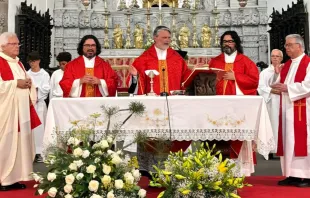 Os três irmãos padres Adriano, José e Paulo Borges