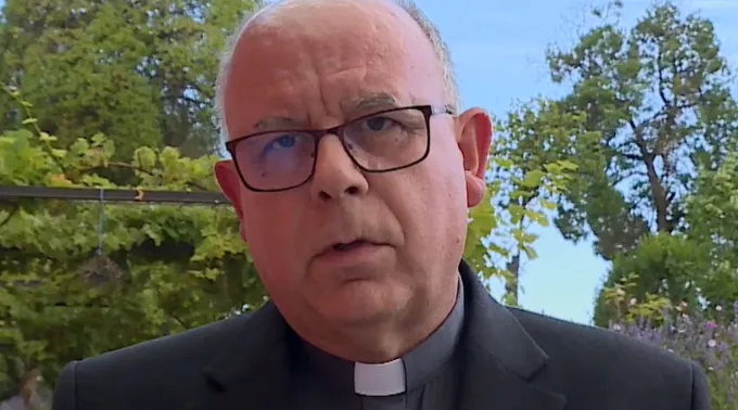 O porta-voz da CEP, padre Manuel Barbosa