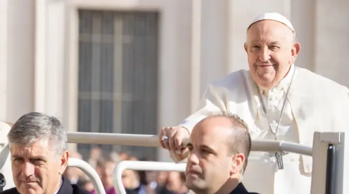 Papa Francisco na Audiência Geral de 17 de abril ?? 