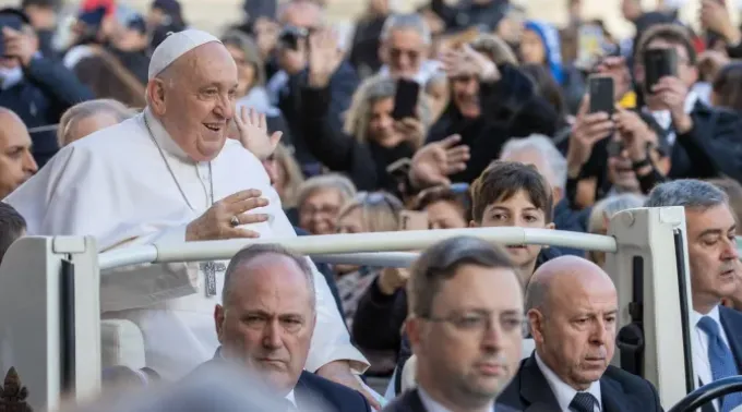 Papa Francisco na Audiência Geral de quarta-feira, 22 de novembro. ?? 
