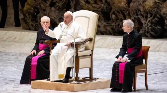 Papa Francisco na Audiência Geral de quarta-feira, 27 de março.