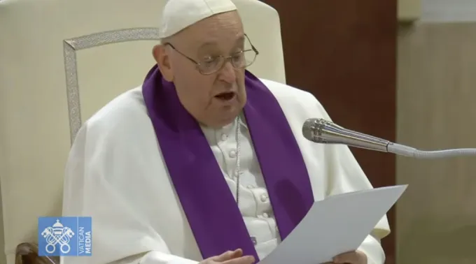 Papa Francisco pronuncia a homilia no ato penitencial 24 Horas para o Senhora