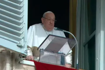 Papa Francisco no Ângelus deste domingo no Vaticano.