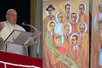 O papa Francisco no  ngelus de hoje (19) e os mártires beatificados na Espanha