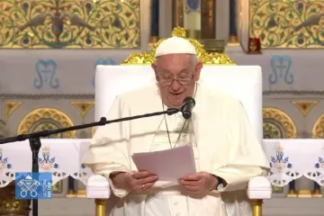O papa Francisco durante o encontro com o clero diocesano de Marselha.