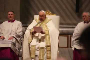 Papa Francisco nas vésperas da solenidade de Santa Maria Mãe de Deus na basílica de São Pedro