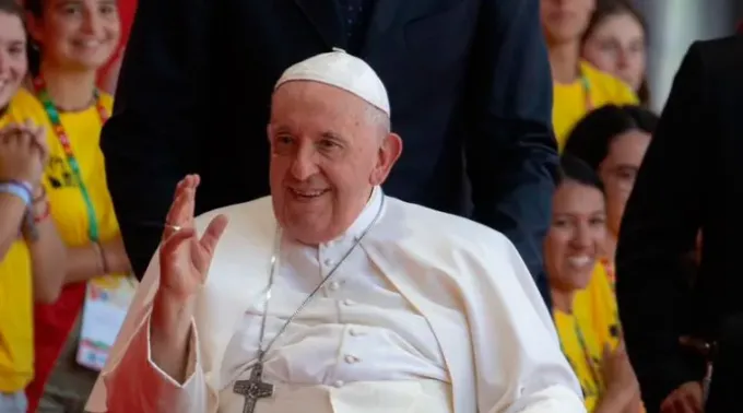 Papa Francisco no encontro com os voluntários da JMJ Lisboa 2023. ?? 