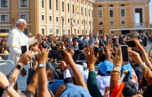 Papa Francisco recomendou que os jovens leiam o Evangelho com frequência e rezem diariamente, a fim de "transferir" as atitudes de Jesus da mente para o coração