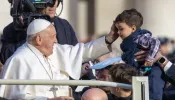 A perda de um filho é uma dor inconsolável que nunca deve ser banalizada, diz papa Francisco