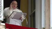 Papa Francisco convida a difundir a alegria que nasce do encontro com o Ressuscitado