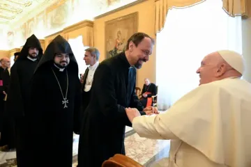 O papa saúda o Comitê Católico para a Colaboração Cultural com as Igrejas Ortodoxas e as Igrejas Ortodoxas Orientais