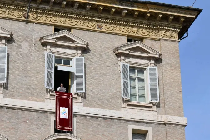 Papa adverte contra "lugares-comuns e preconceitos” que impedem de compreender a riqueza do mistério da Igreja