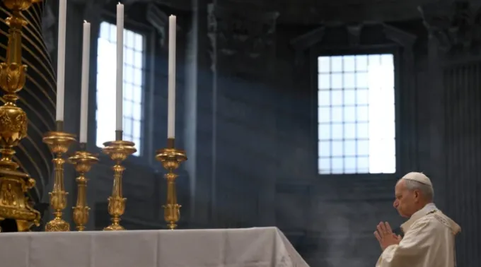 O papa, em sua primeira celebração litúrgica do ano, na Solenidade de Maria, Mãe de Deus ?? 