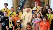 Papa Francisco fala a 50 mil crianças no primeiro Dia Mundial das Crianças