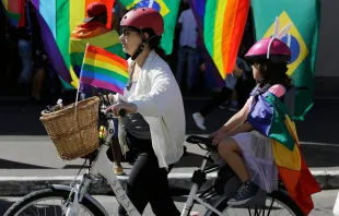 Parada do orgulho LGBTQIAPN+ em junho de 2019, em São Paulo