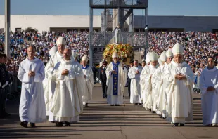 Peregrinação aniversária internacional, no Santuário de Fátima