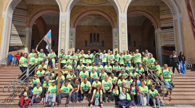 Peregrinos caminham 300 km de Juiz de Fora (MG) a Aparecida (SP). ?? 