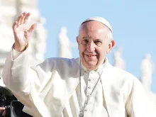 Papa Francisco em audiência geral na praça de São Pedro, no Vaticano, em 5 de outubro de 2016.
