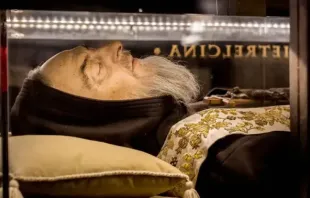 Relíquia de são Pio de Pietrelcina