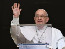 Papa Francisco rezou hoje (5) no Regina Caeli “pelas populações do Estado do Rio Grande do Sul”, que foram “atingidas por grandes inundações”