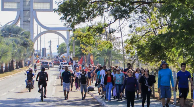Fiéis chegam a Trindade para Romaria do Divino Pai Eterno