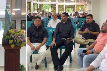 Padres da Nicarágua cantam à Imaculada Conceição.