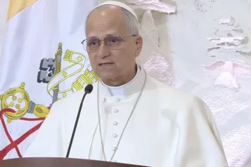 O papa Leão XIV discursa no Palácio Presidencial em Baabda, Líbano, em 30 de novembro de 2025.
