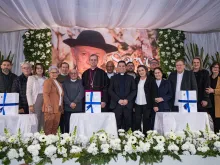 Sessão solene de encerramento da fase arquidiocesana da causa de beatificação do servo de Deus monsenhor João Benvegnú.