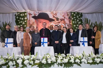 Sessão solene de encerramento da fase arquidiocesana da causa de beatificação do servo de Deus monsenhor João Benvegnú