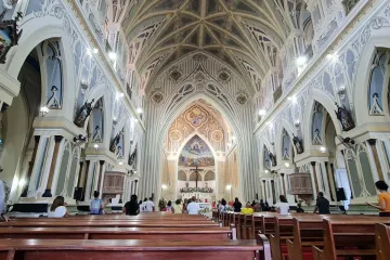Parte interna da catedral de Aracaju
