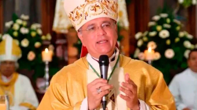 O bispo-auxiliar de Manágua, Nicarágua, Silvio Báez. ?? 