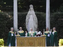 Papa Leão XIV celebra missa pela criação em Castel Gandolfo